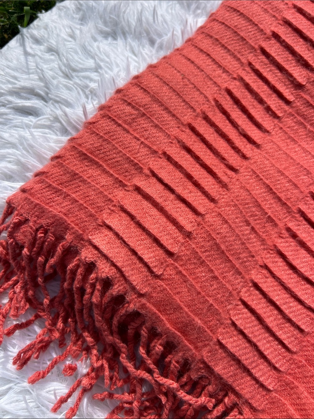 West Elm Coral Ribbed Fringe Throw Wrap Blanket 40” x 60” - Picture 6 of 11